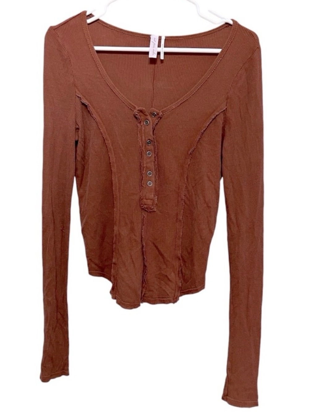 Urban Outfitters Burnt Orange Longe Sleeve Exposed Hem Ribbed Knit Henley Top L